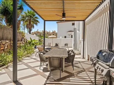 Detached Villa in Selwo