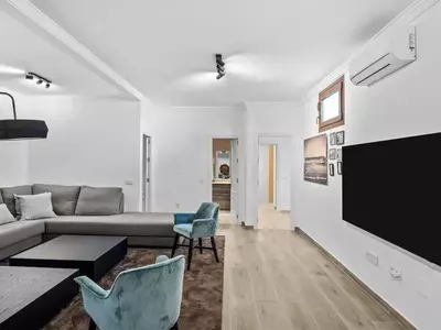 Detached Villa in Selwo