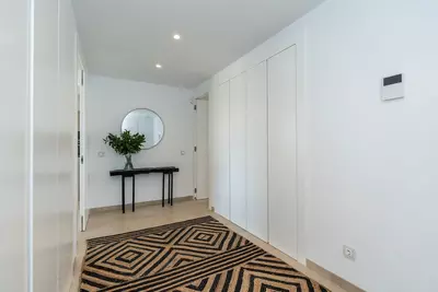 Middle Floor Apartment in Estepona