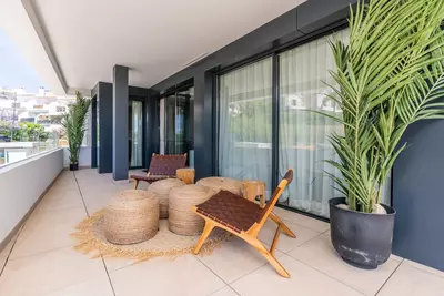 Middle Floor Apartment in Estepona