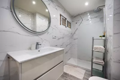 Middle Floor Apartment in Marbella