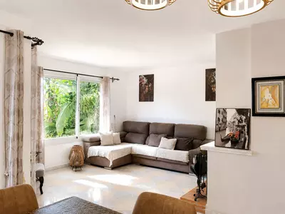 Semi-Detached House in Guadalmina Alta