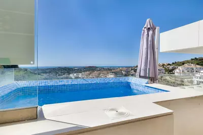 Penthouse in Nueva Andalucía