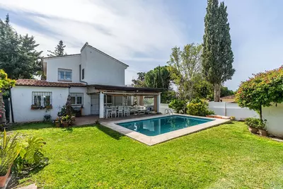 Detached Villa in Río Real