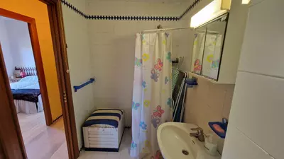Middle Floor Apartment in Estepona