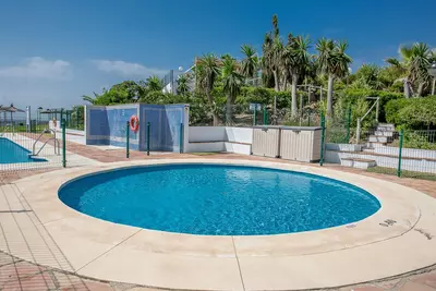 Middle Floor Apartment in Estepona