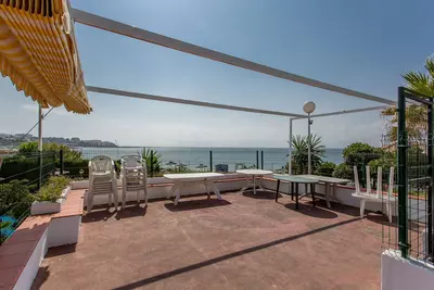 Middle Floor Apartment in Estepona