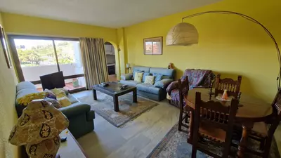 Middle Floor Apartment in Estepona