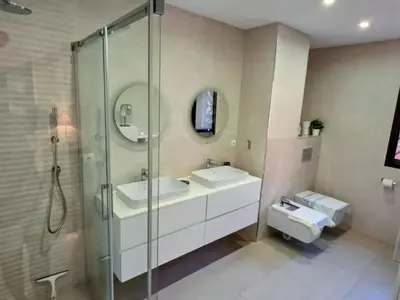 Middle Floor Apartment in Estepona