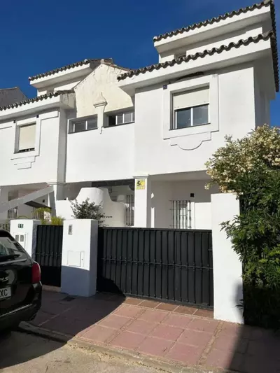 Semi-Detached House in Puerto Banús