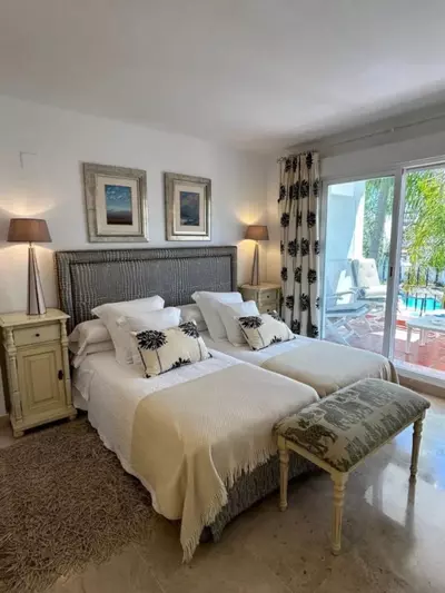 Semi-Detached House in Puerto Banús