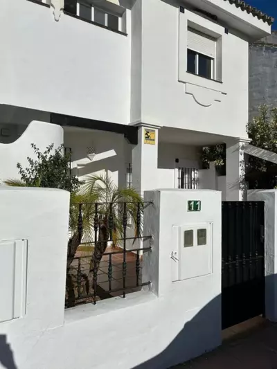 Semi-Detached House in Puerto Banús