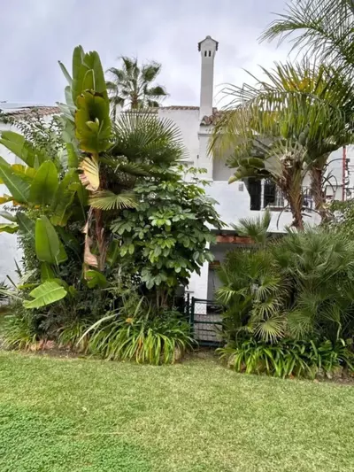 Semi-Detached House in Puerto Banús