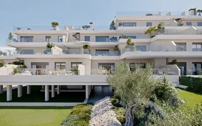 Middle Floor Apartment in Estepona