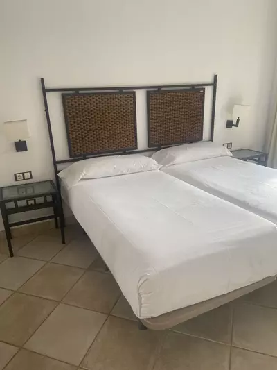 Middle Floor Apartment in Benahavís