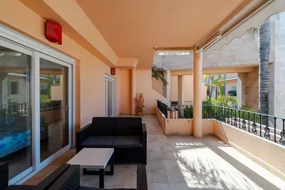 Ground Floor Apartment in Nueva Andalucía