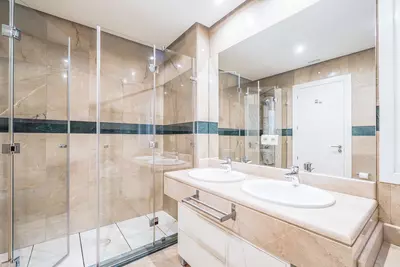 Ground Floor Apartment in Nueva Andalucía