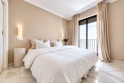 Middle Floor Apartment in Puerto Banús