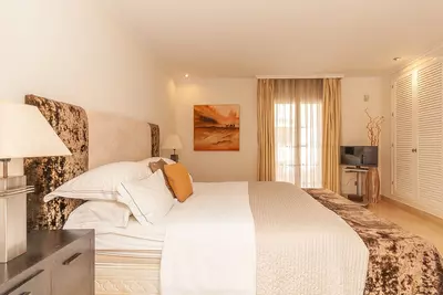 Middle Floor Apartment in Elviria