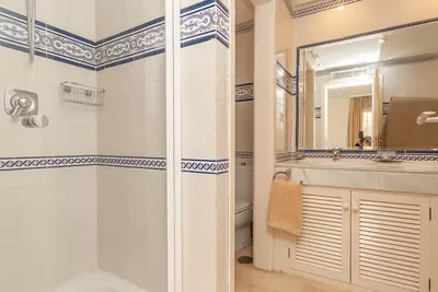 Middle Floor Apartment in Elviria