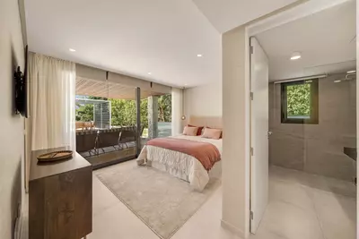 Detached Villa in Nueva Andalucía