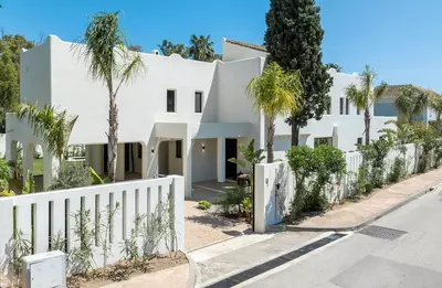 Detached Villa in Guadalmina Baja