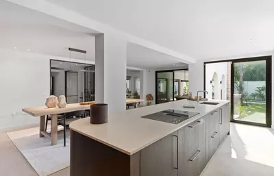 Detached Villa in Guadalmina Baja