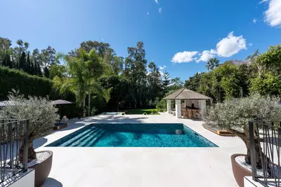 Detached Villa in Nueva Andalucía