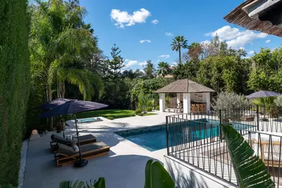 Detached Villa in Nueva Andalucía