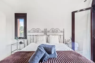 Middle Floor Apartment in Estepona
