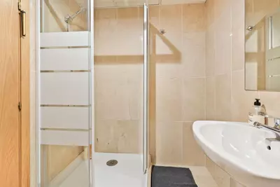 Middle Floor Apartment in Estepona