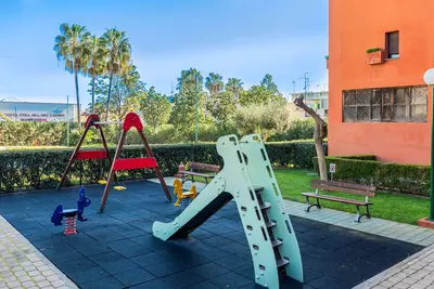 Middle Floor Apartment in Estepona