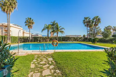 Middle Floor Apartment in Estepona