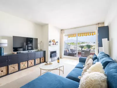 Top Floor Apartment in Guadalmina Alta