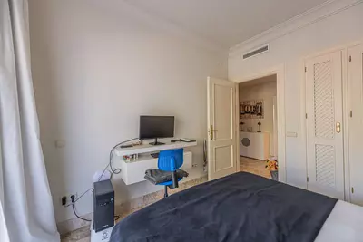 Middle Floor Apartment in Nueva Andalucía