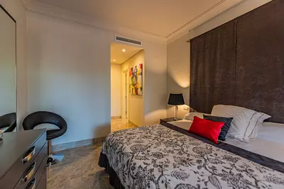 Middle Floor Apartment in Nueva Andalucía