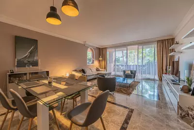Middle Floor Apartment in Nueva Andalucía