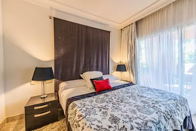Middle Floor Apartment in Nueva Andalucía