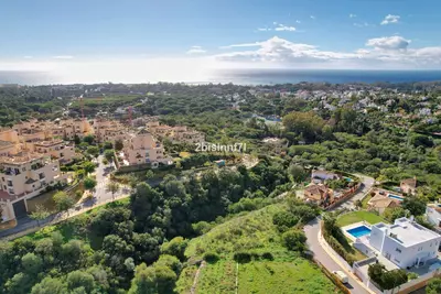 Residential Plot in Elviria