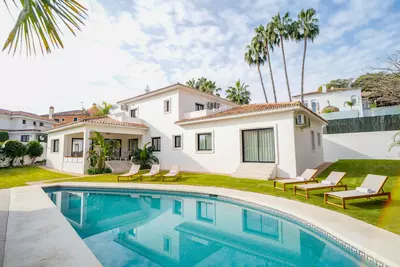 Detached Villa in Marbella