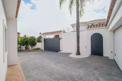 Detached Villa in Marbella