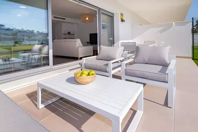 Middle Floor Apartment in Bel Air