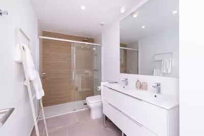 Middle Floor Apartment in Bel Air
