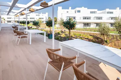 Middle Floor Apartment in Bel Air