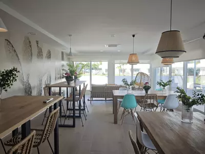 Middle Floor Apartment in Bel Air