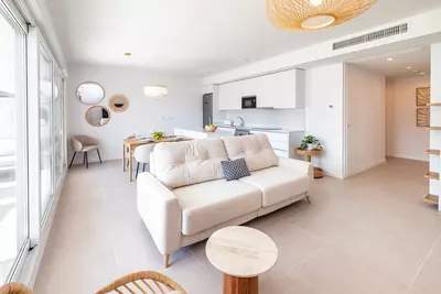 Middle Floor Apartment in Bel Air