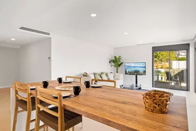Middle Floor Apartment in Selwo