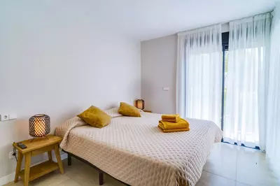 Middle Floor Apartment in Selwo
