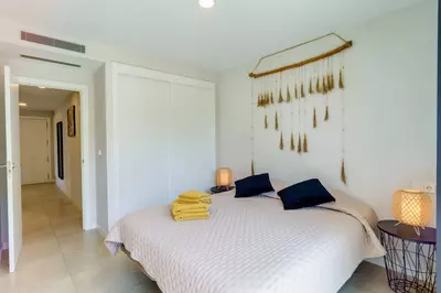 Middle Floor Apartment in Selwo