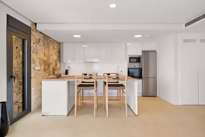 Middle Floor Apartment in Selwo